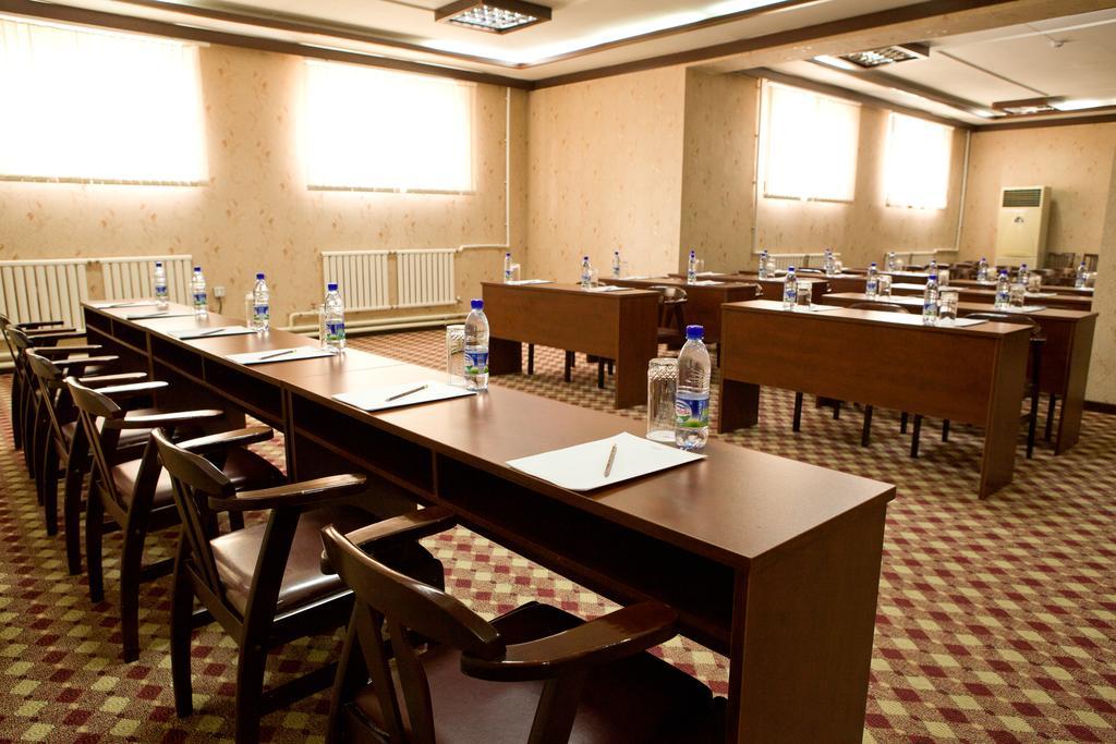 Asia Tashkent Hotel Luaran gambar
